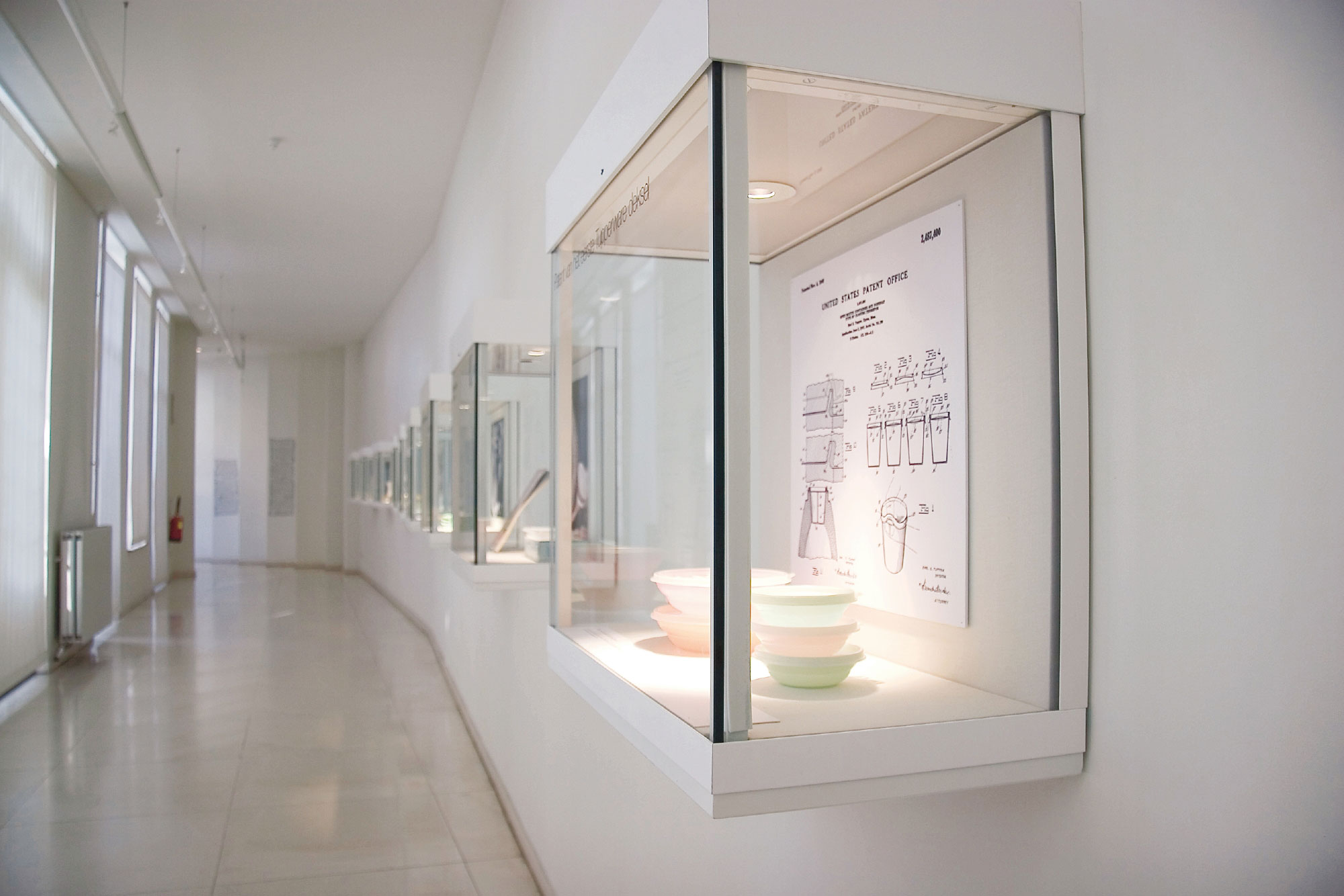 designmuseau_gent_tupperware_kunst_en_musea_s