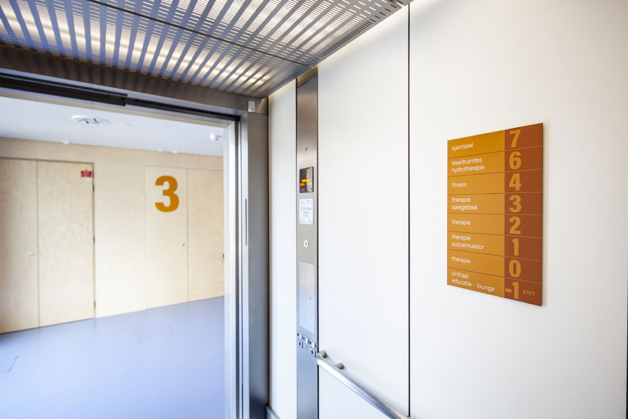 uz_leuven_campus_pellenberg_therapietoren_wayfinding