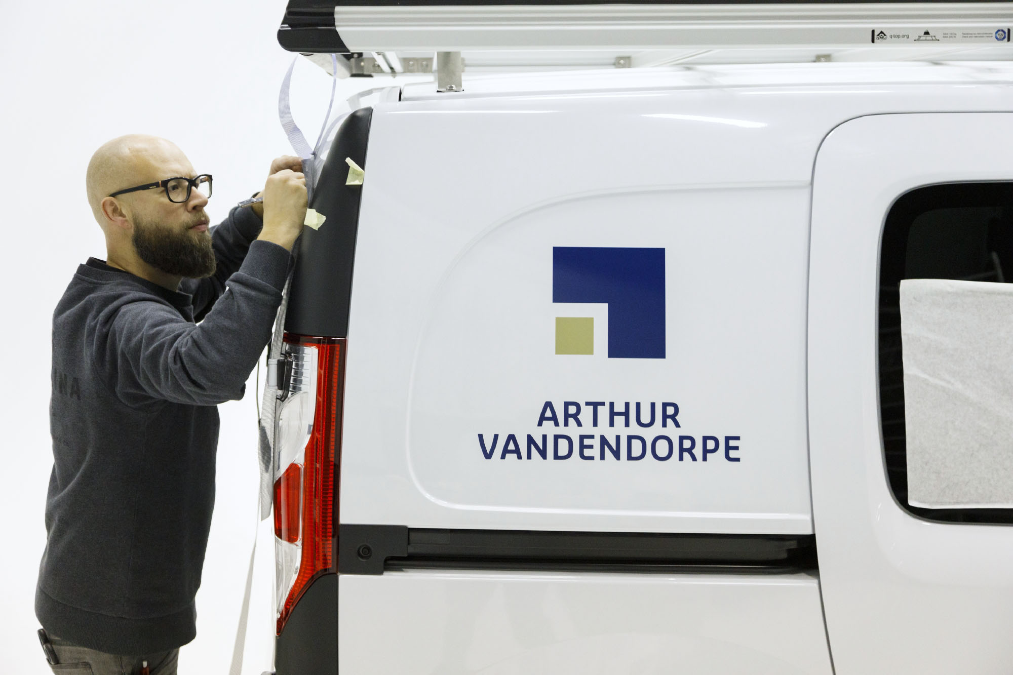 Arthur Vandendorpe - Belettering bestelwagen