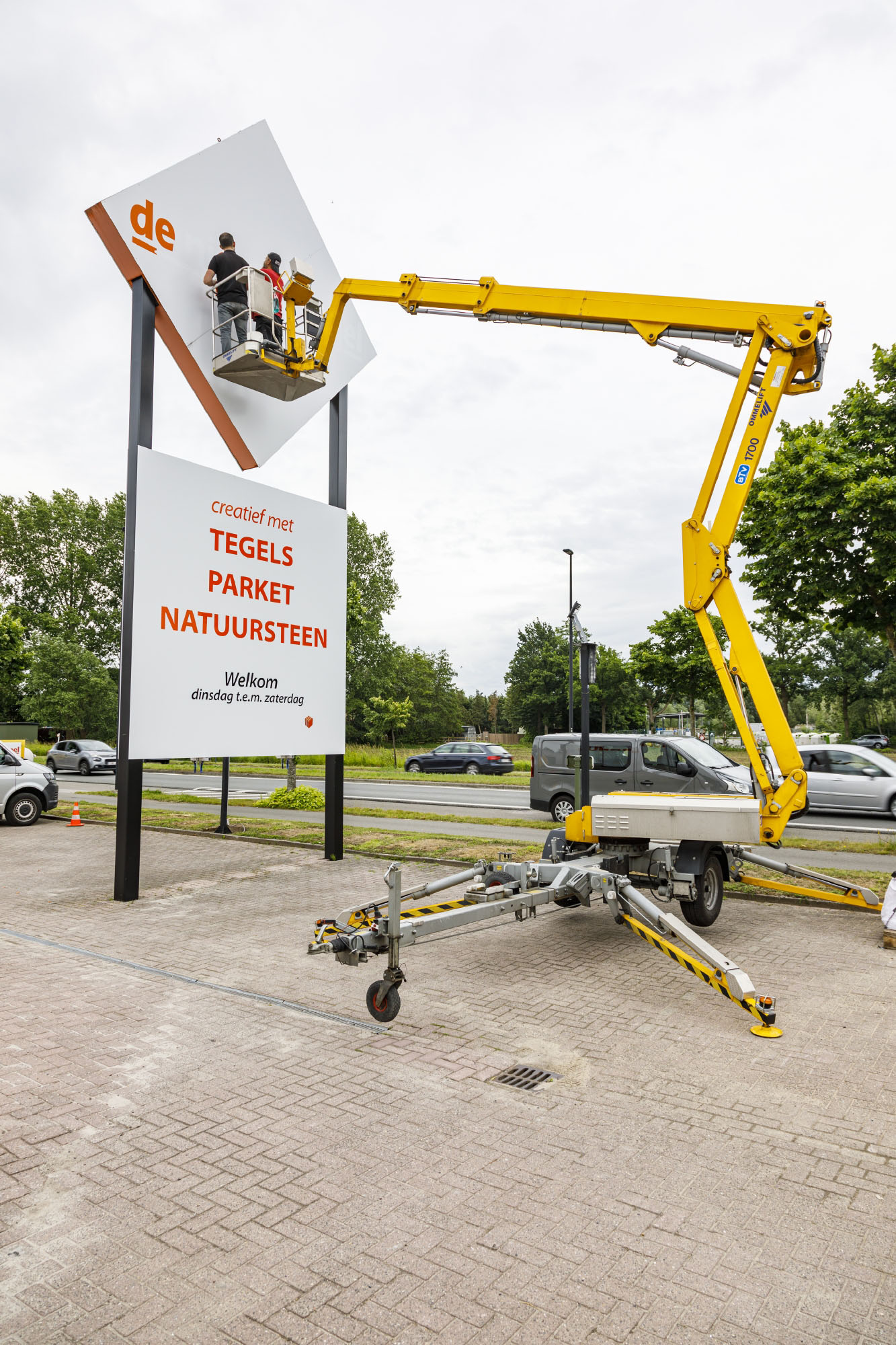 Veronove - Outdoor signalisatie en gevelletters