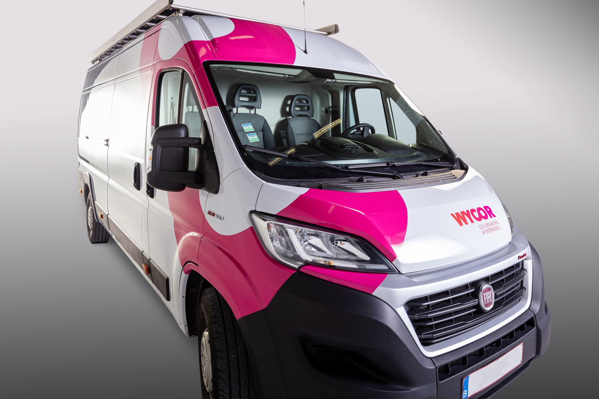 Wycor werfwagen - lumac signs signalisatie