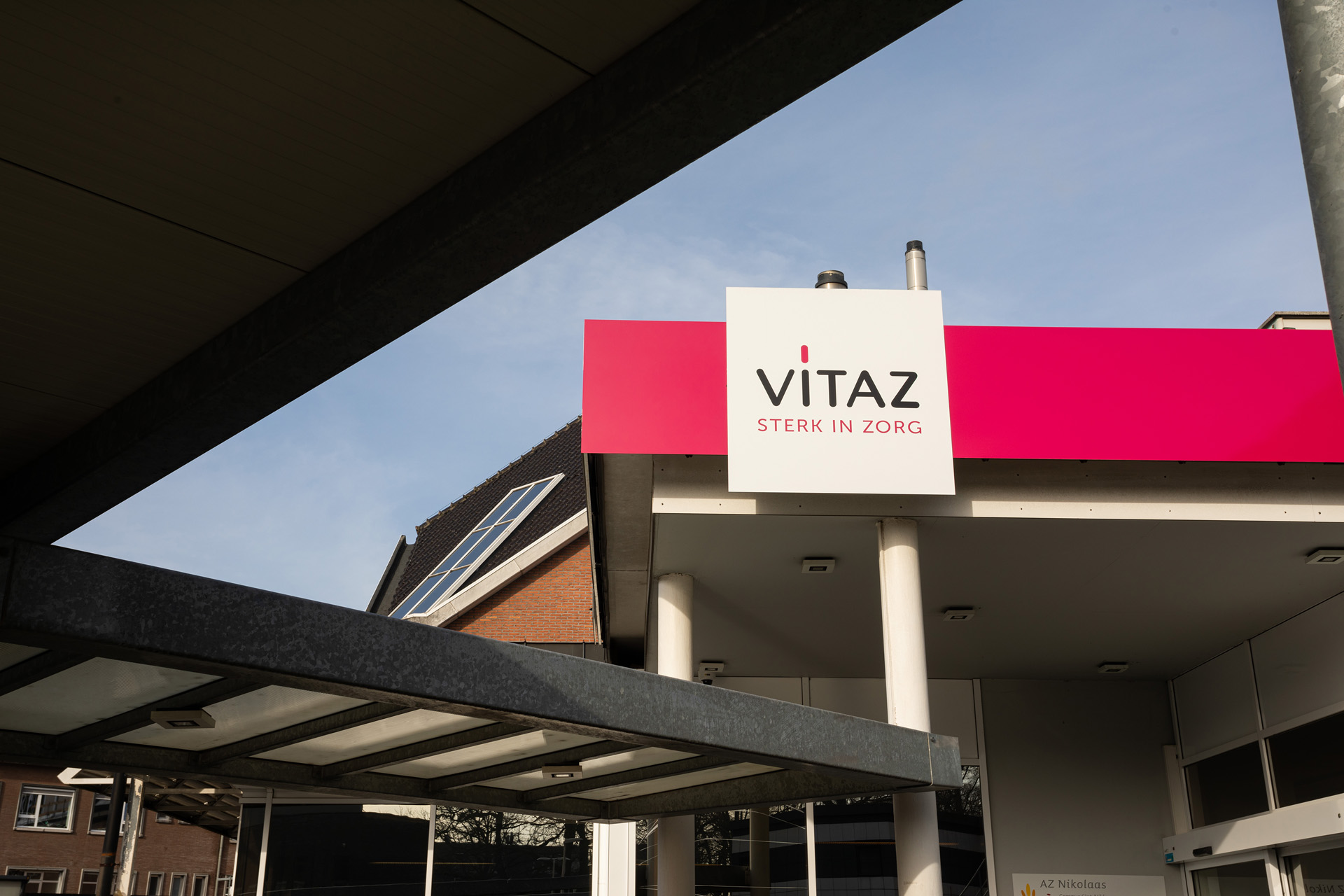 VITAZ sterk in zorg - Rebranding outdoor signalisatie