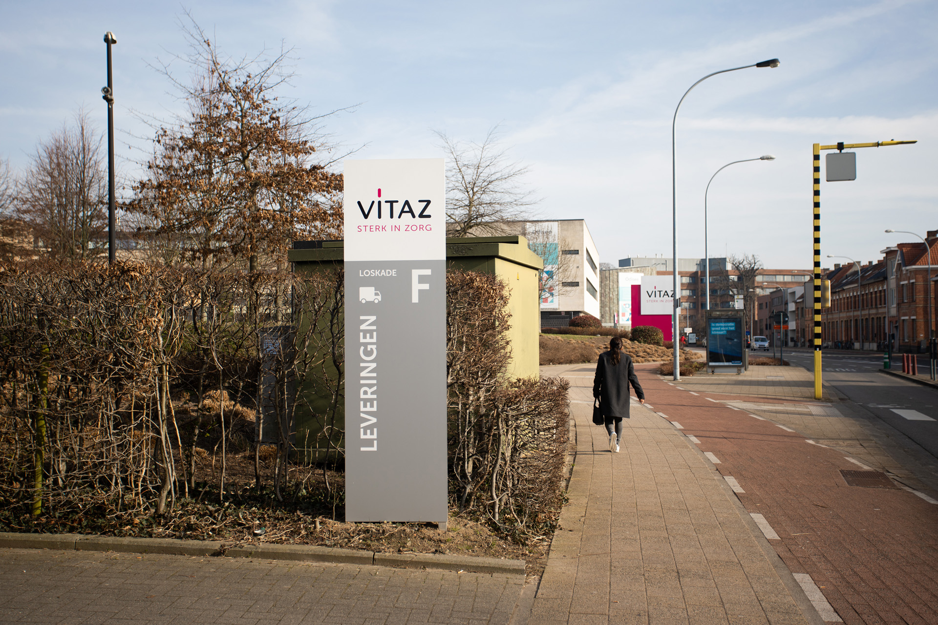 VITAZ sterk in zorg - Rebranding outdoor signalisatie